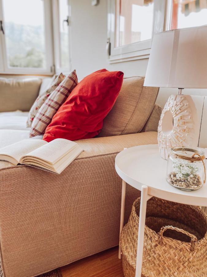 Bella Kalma, acogedora casa con parking, jardin y wifi Guest House Llanes Bagian luar foto