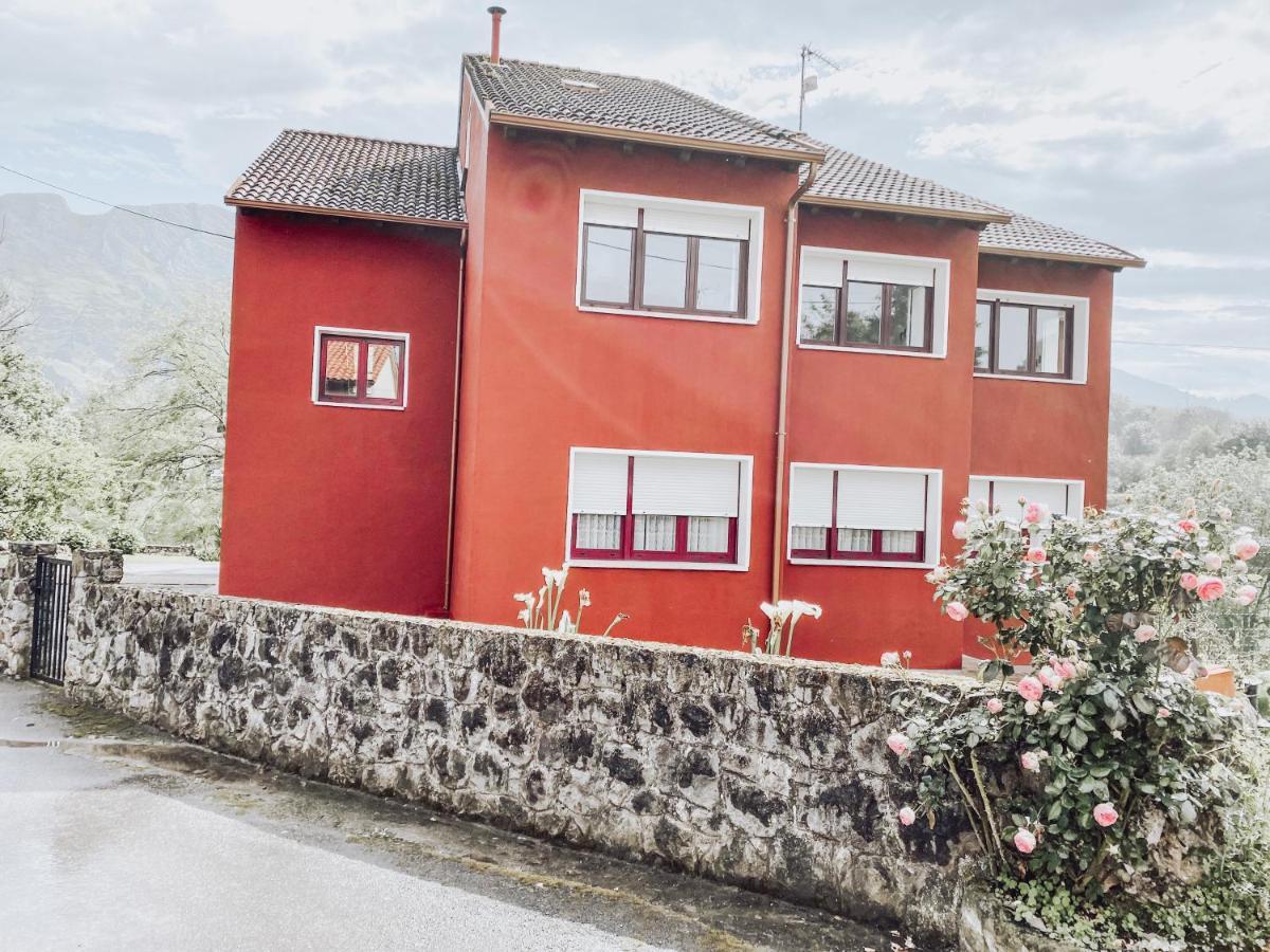Bella Kalma, acogedora casa con parking, jardin y wifi Guest House Llanes Bagian luar foto